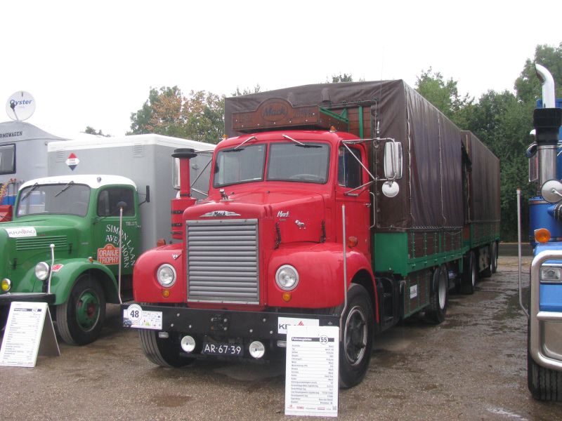 ause16 338.jpg