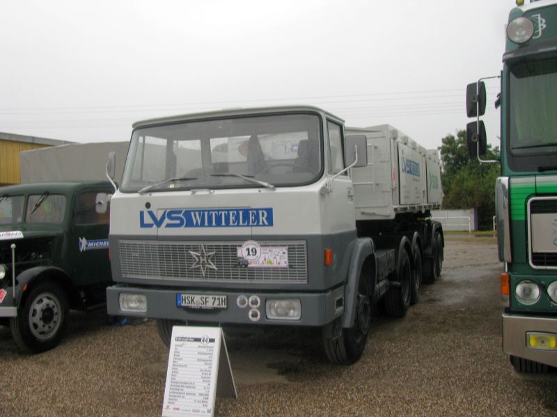henschel.jpg