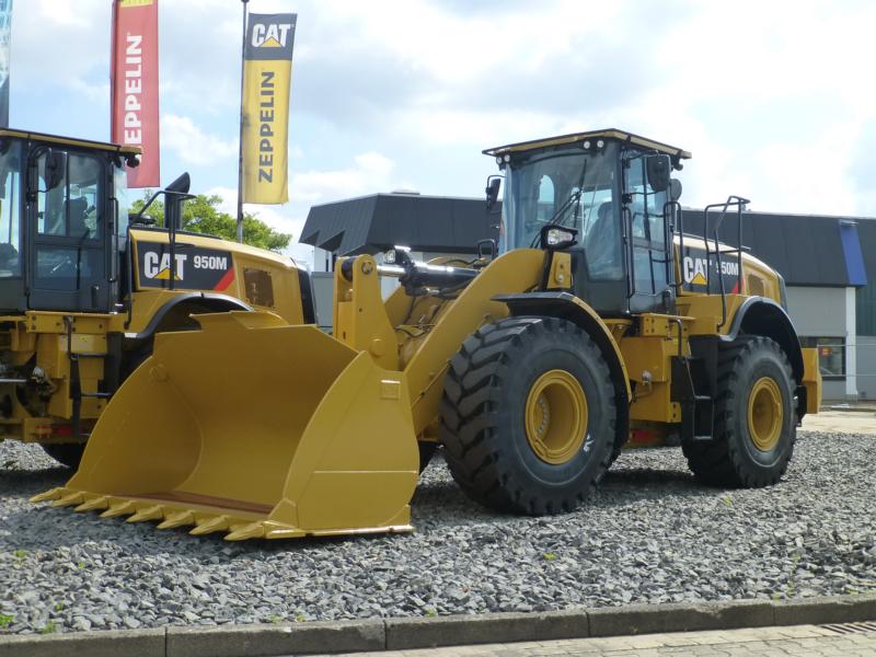 K800_Catarpillar 950 M Gelb 1.jpg