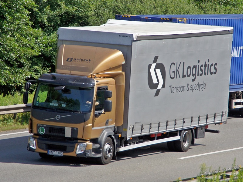 Volvo FL Gasiorek DSC07591.jpg