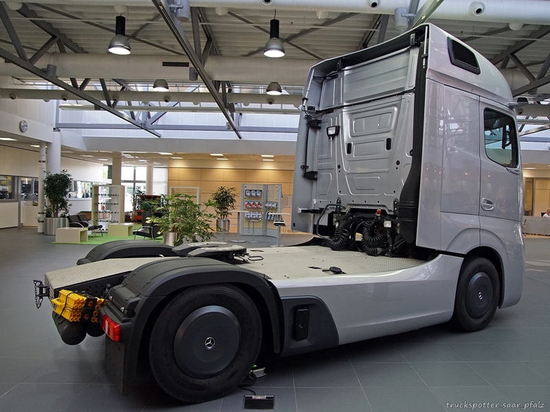 Daimler Future Truck 2025 DSC01274.jpg