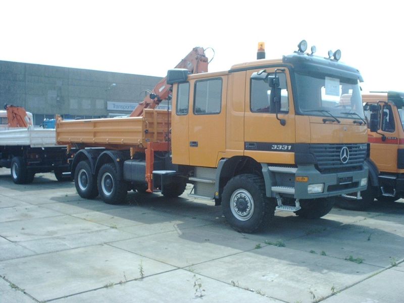 Mercedes Actros MP 1 Sonderkarosserie.jpg