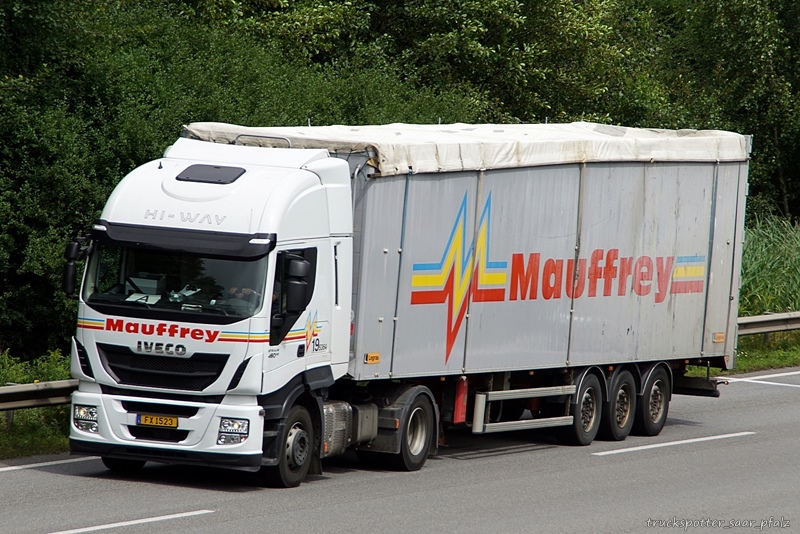 Iveco Mauffrey DSC07487.jpg