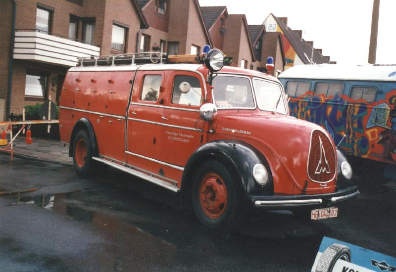 Magirus LF 16 FFW Eckarddtsheim (2).jpg