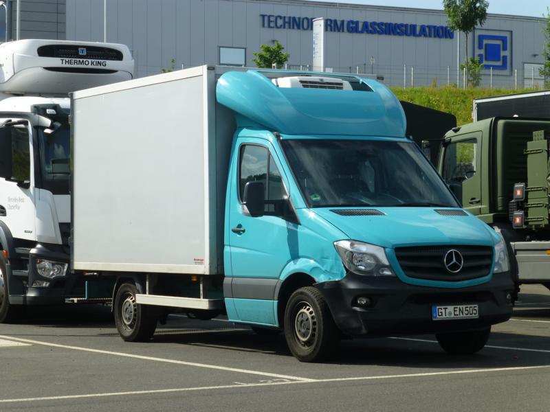 K800_MB Sprinter 2.Serie Facelift Koffer Mintgrün 1.jpg