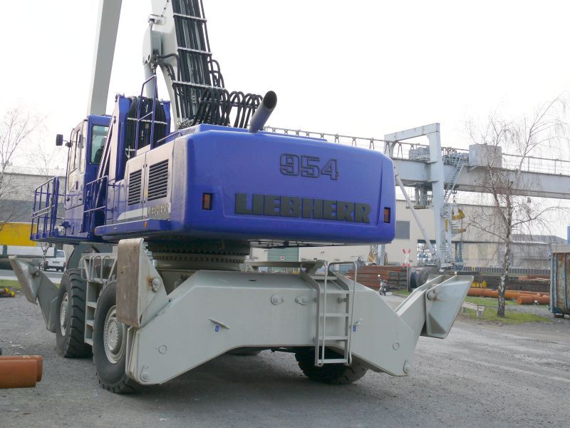 Liebherr 954 2.jpg