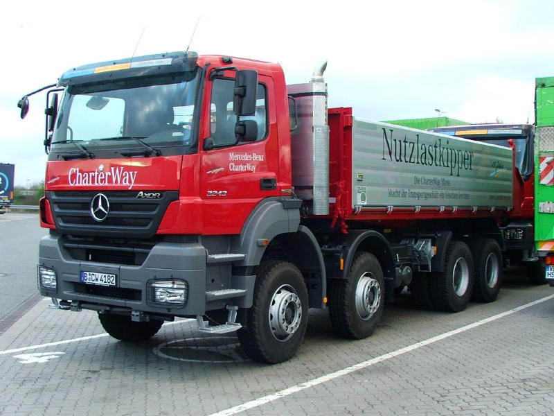 AXOR 3242 4 Achs Kipper DSC00007 (2).jpg