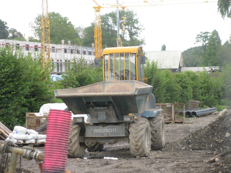 Neuson DUmper.jpg