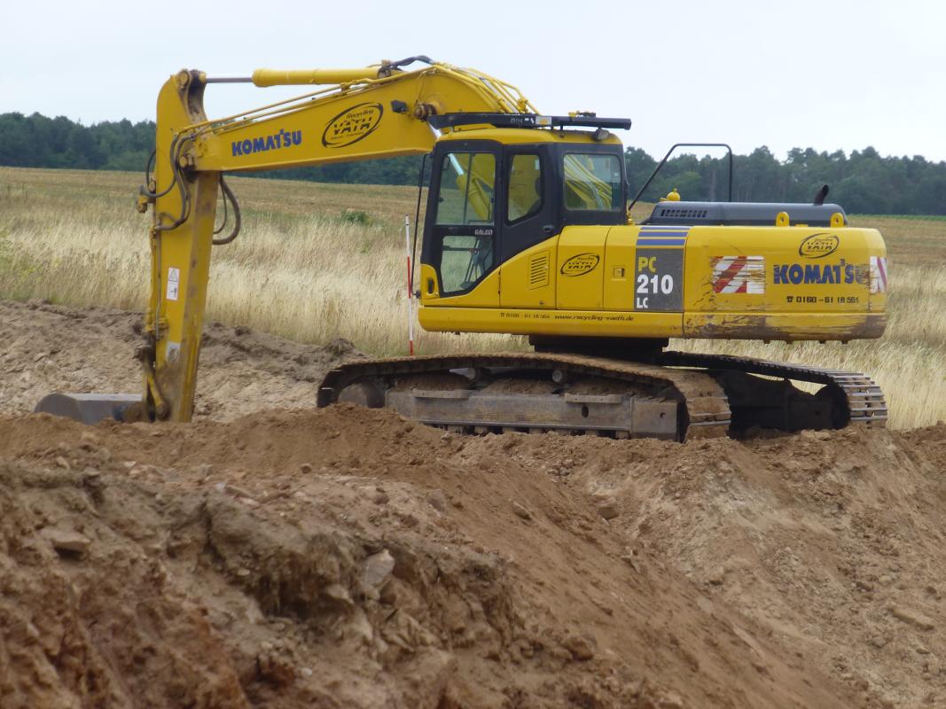 escavatore komatsu Attachment