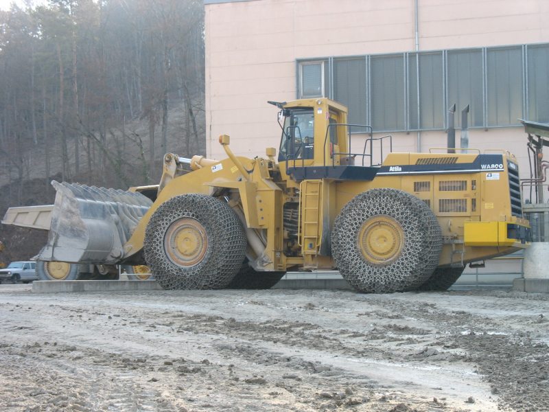 nuove pale gommate komatsu Attachment