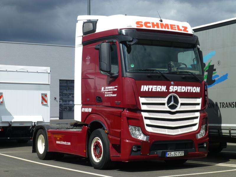 K800_MB Actros 1842 MP4 Schmelz 2.jpg