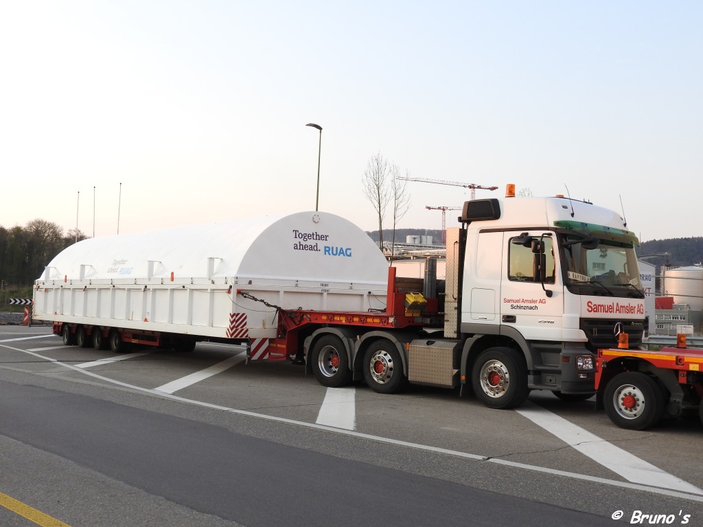 Actros 2548 ''Samuel Amsler #11'' - Auhafen  012.jpg Actros 2548 ''Samuel Amsler #11'' - Auhafen  012.jpg