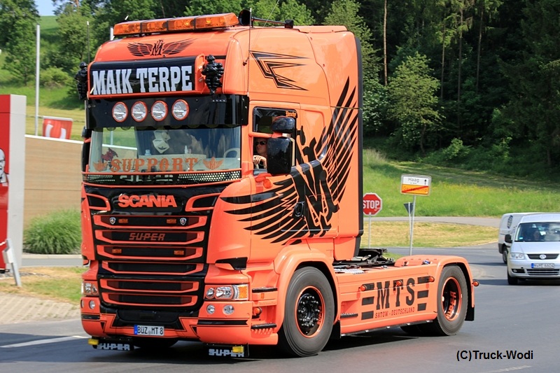 Maik Terpe Scania Rxxx BÜZ-MT 8 2017 06 02 Geiselwind0WEB.jpg
