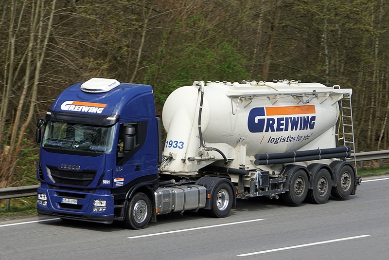 Iveco Greiwing DSC05774.jpg