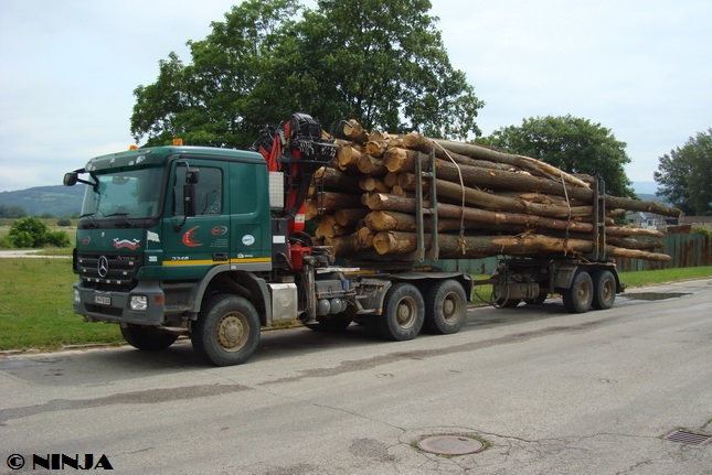 MB_Actros_3348_6x6_oplen_HR_Palfinger_01.jpg