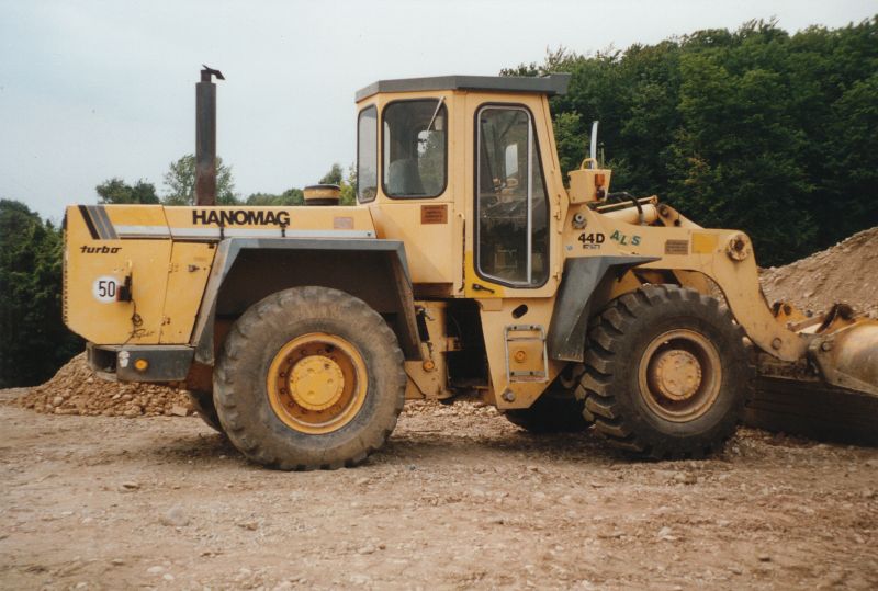 Hanomag 44D 0002.jpg