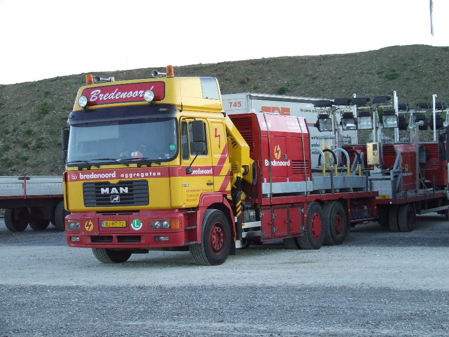 Baumaschinenbilder.de - Forum | M-A-N | MAN F2000 - Die Sammlung