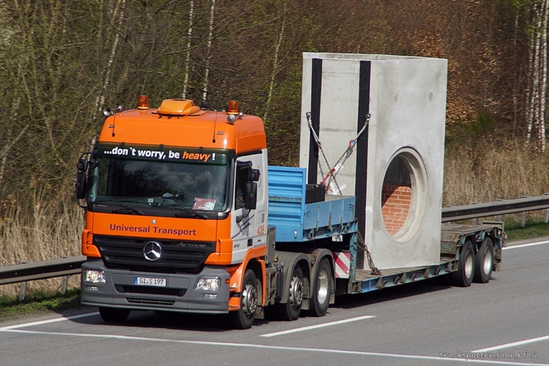 Actros Universal DSC05903.jpg