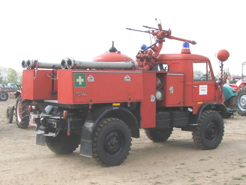 Unimog Pulverlöschfahrzeug DSC00027 (2).jpg