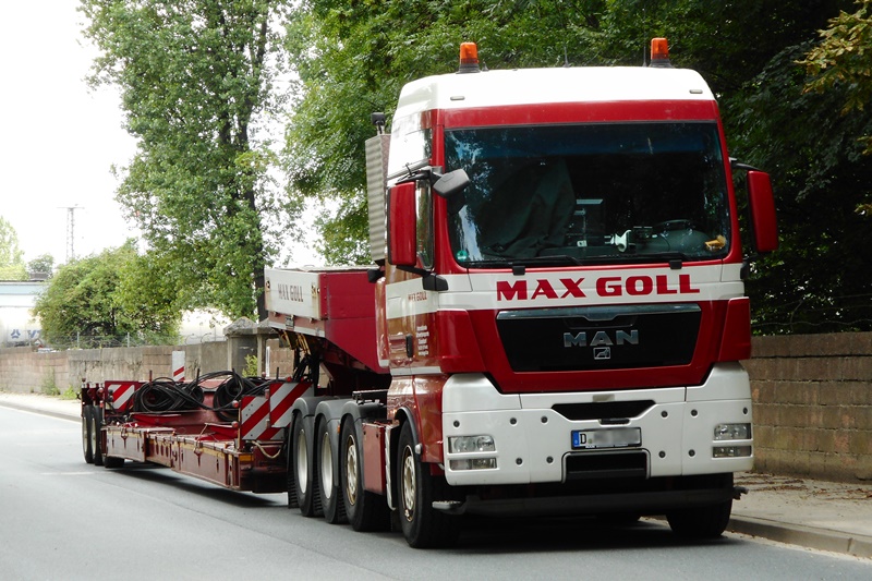 Max Goll (3).jpg