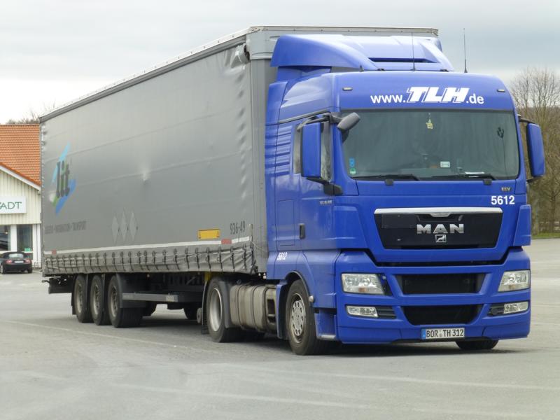 K800_MAN TGX 18.400 TLH 1.jpg