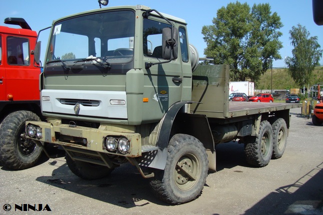 ROSS_R210.12_6x6_VV_20.jpg