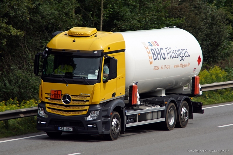 Actros BHG Gastransport DSC00010.jpg