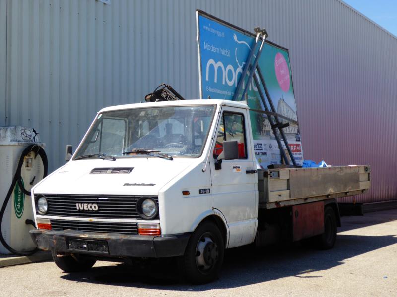 K800_Iveco Daily 49-10 MK1 Weiss 1.jpg