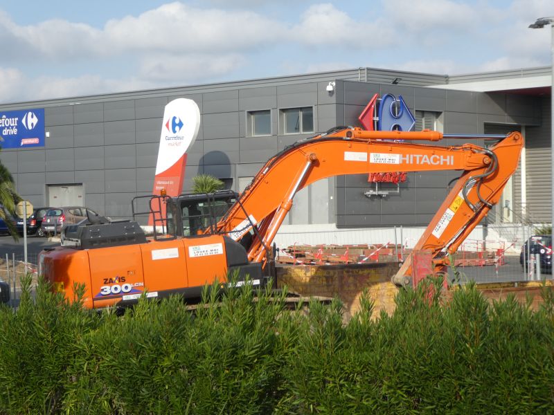 zaxis 300 -6.jpg