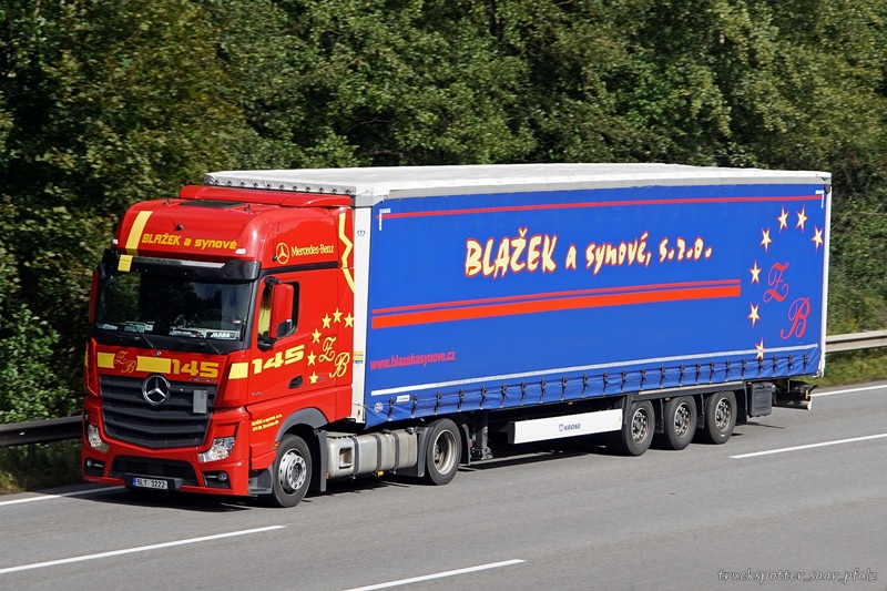 Actros Blazek DSC01132.jpg