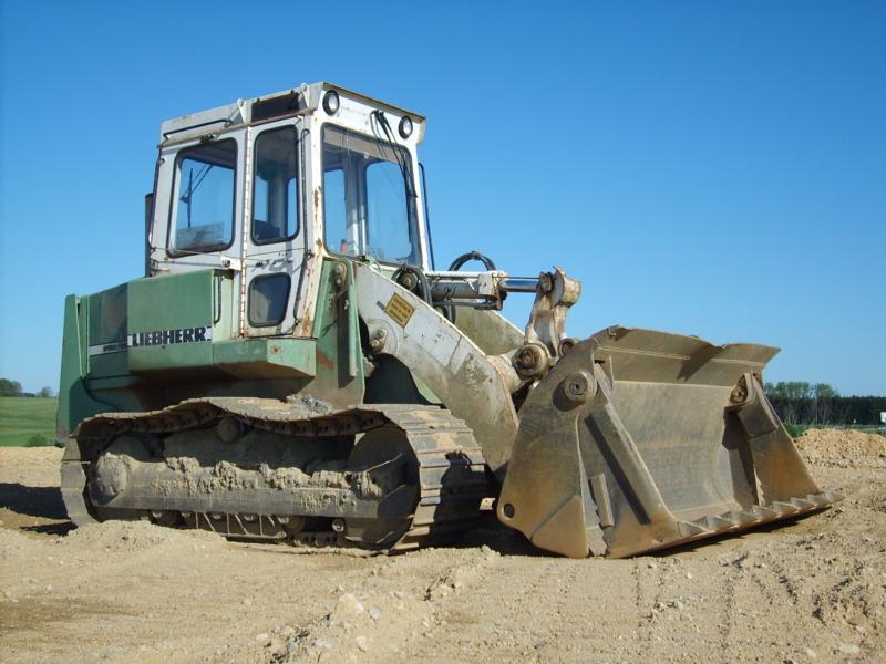 Liebherr LR 621.jpg