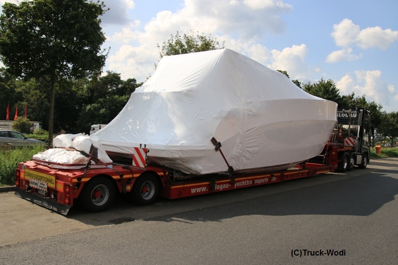 Glogau MB Actros4 2558 NMS-GY 71 2017 09 01 Weiskirchen-Nord1WEB.jpg