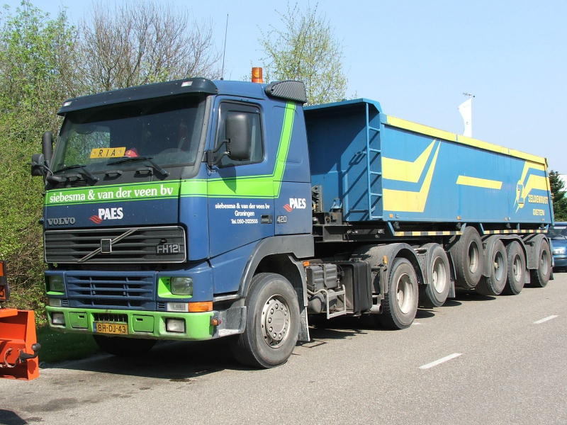 Volvo FH 12 Kippsattel NL DSC00288 (2).jpg