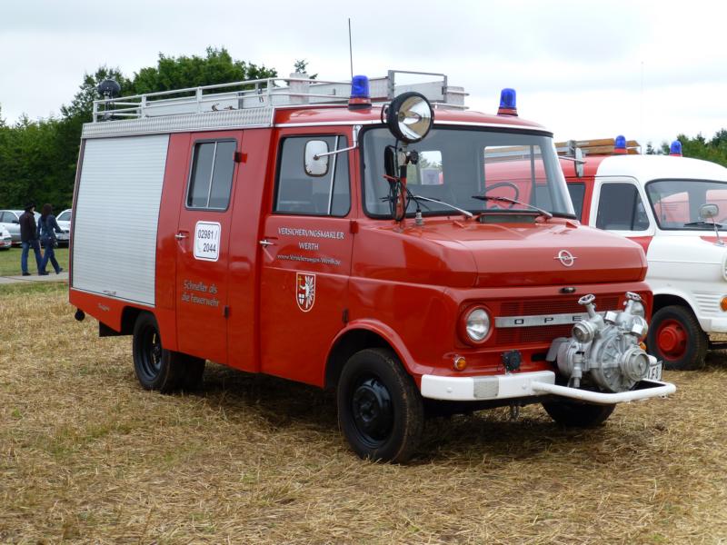 K800_Opel Blitz 2 Feuerwehr LF8 1.jpg