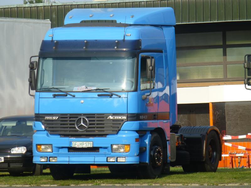 K800_MB Actros 1843 MP1 Baldoni 1.jpg