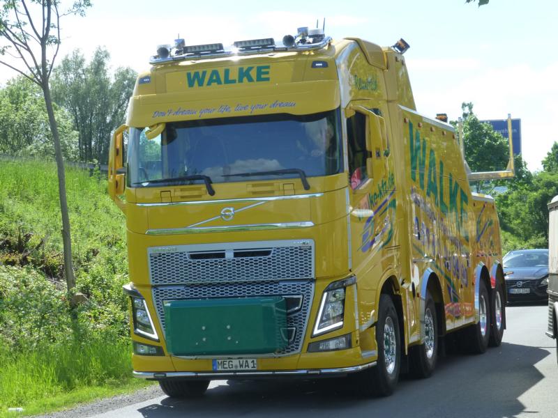 K800_Volvo FH16 750 E6 Walke 3.jpg