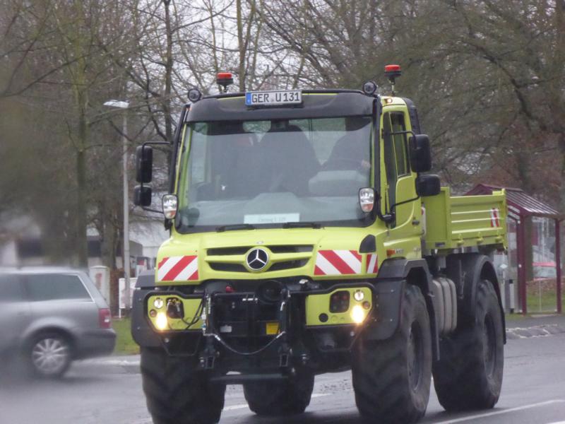 K800_MB Unimog U529 Gelb 1.jpg