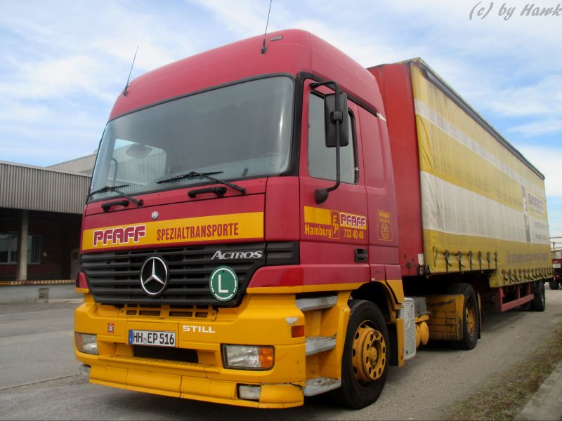 MB Actros 18xx - Pfaff Spezialtransporte.jpg