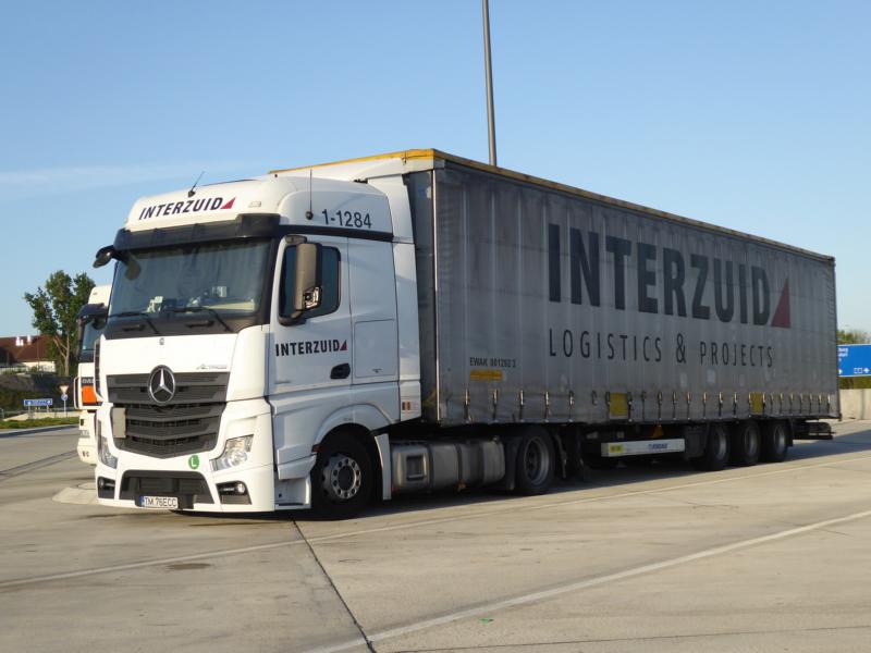 K800_MB Actros 1842 Interzuid 1.jpg