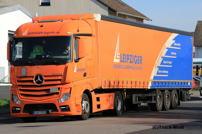 Leipziger Logistik MB Actros4 1845 B-WY 2921 2018 04 20 N-RWEB.jpg