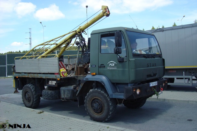 Star_944_4x4_Drill_02.jpg