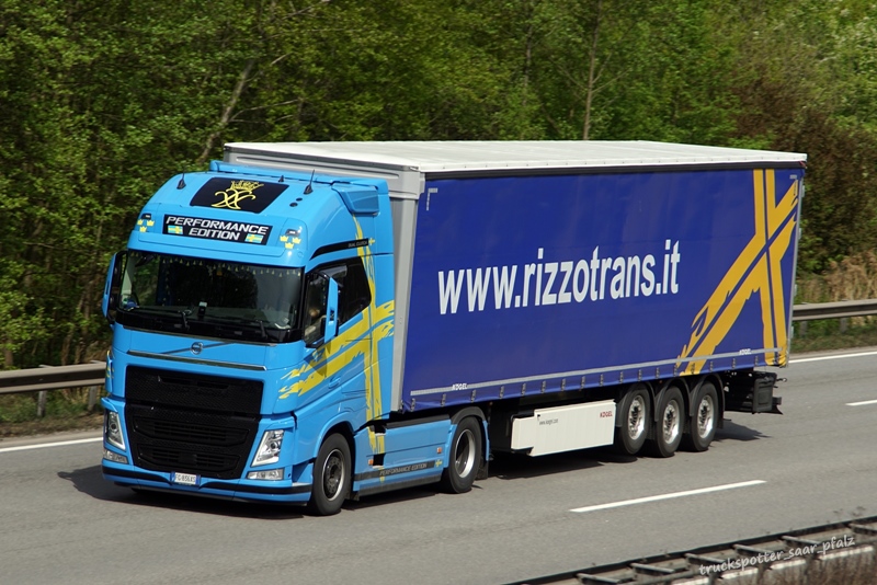 Volvo Rizzotrans DSC07486.jpg