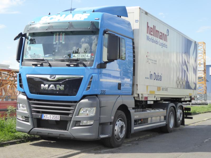 K800_MAN TGX 26.420 Spedition Scharf 2.jpg