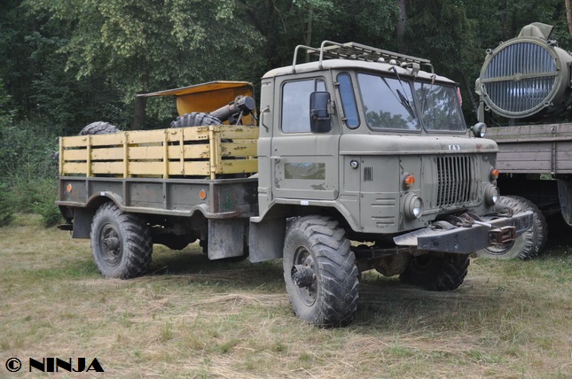 Gaz_66_4x4_08.jpg