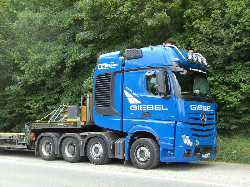 2018_0711Giebel0003.jpg