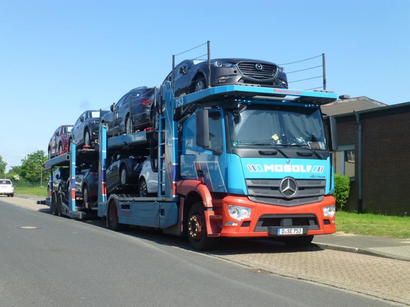 K800_MB Actros 1843 MP4 Mosolf 4.jpg