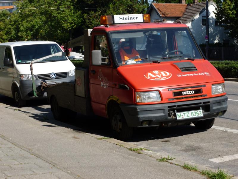 K800_Iveco  Daily Abschlepper 1.jpg