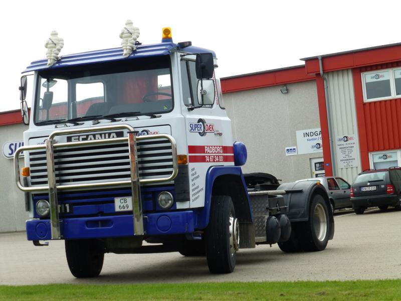 K800_Scania 111     Super Daek 2.jpg