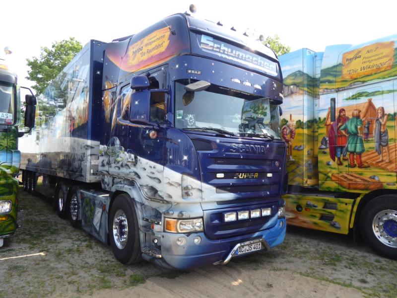 K800_Scania R Schumacher Transporte Raumfahrt 1.jpg