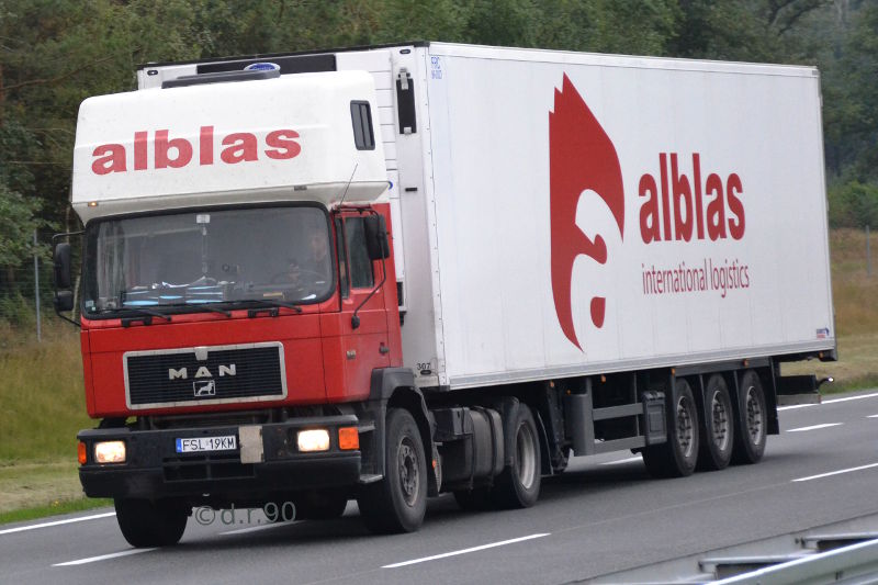 MAN F90 19.272 Alblas[PL].jpg